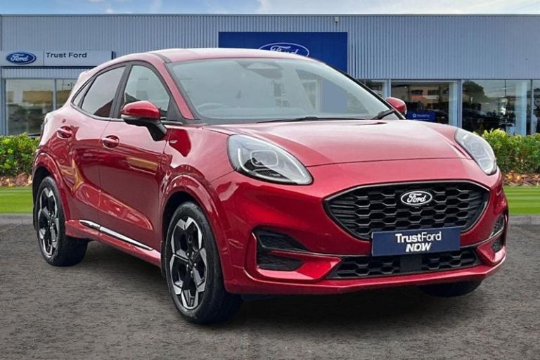 2024 Ford Puma ST-Line X**REAR CAMERA - HEATED SEATS & STEERING WHEEL - SAT NAV - APPLE CA Hatchb...