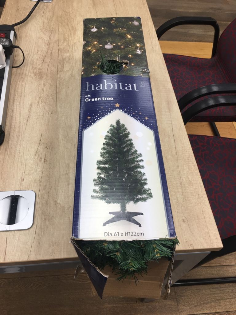 ***£150****Home 4ft Christmas Tree 