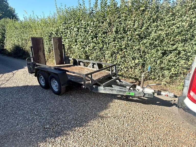 2700kg BATESON 8X4 TWIN AXLE  PLANT TRAILER