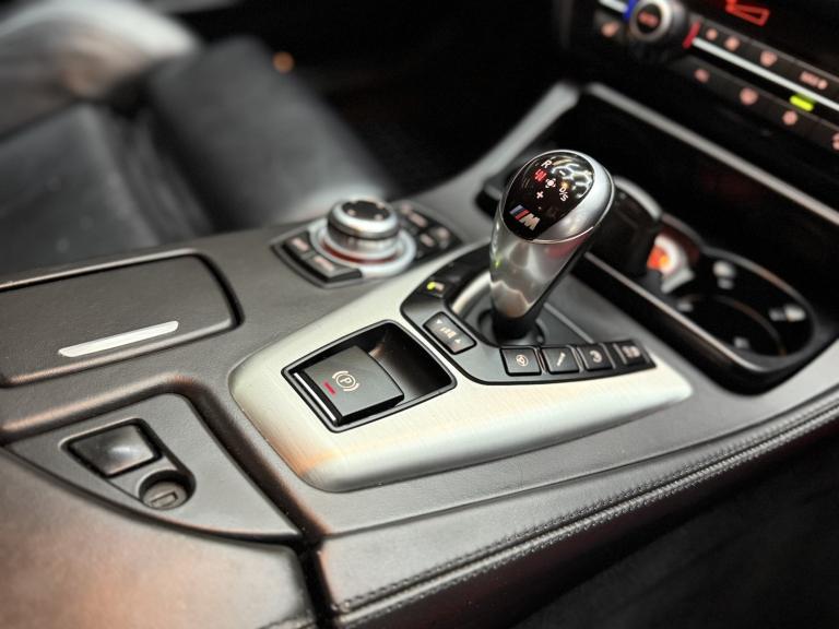 BMW M5 4.4 M5 Saloon 2011