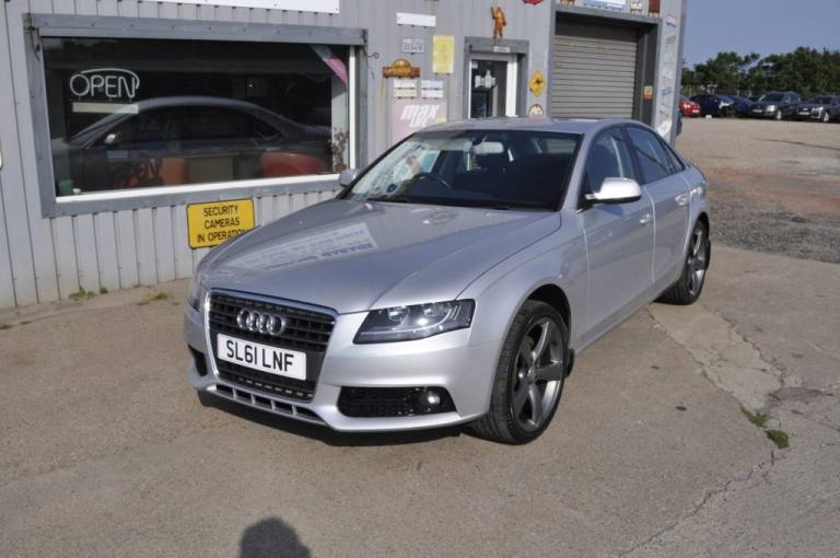 2011 Audi A4 2.0 TDI SE Saloon quattro Euro 4 (170 ps) Saloon Diesel Manual
