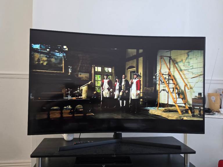 image for Samsung UE65NU7500 Curved HDR 4K Ultra HD Smart TV, 65" 