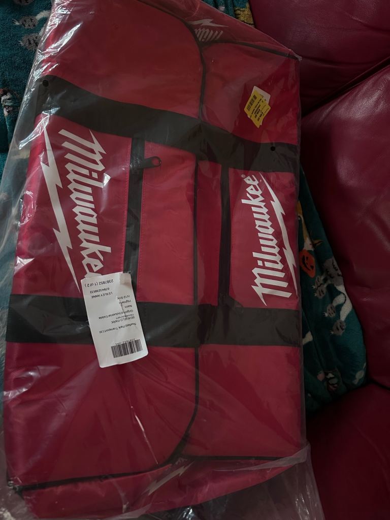 Milwaukee wheeled bag
