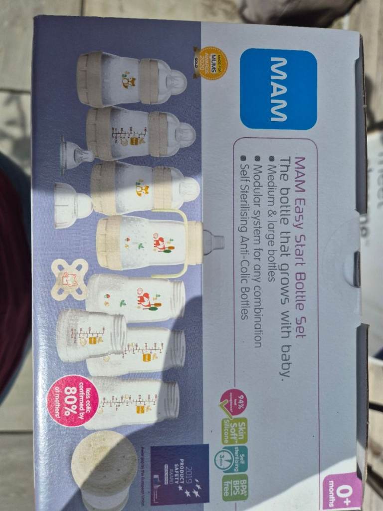 Brand new in box MAM Easy Start Self-Sterilising Anti-Colic Baby Bottles Set
