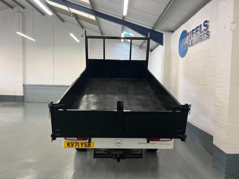 2021 Mercedes-Benz Sprinter 3.5t Progressive Crew Cab Tipper CHASSIS CAB DIESEL Manual