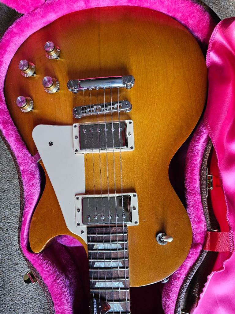 Gibson Les Paul Tribute