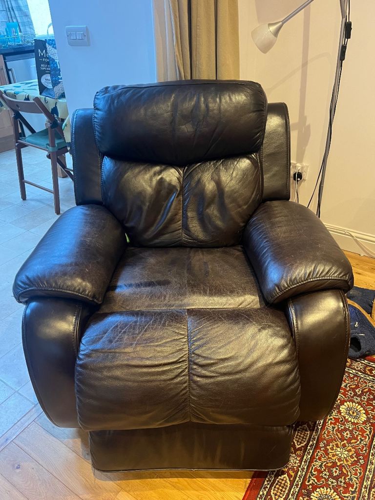 ‘Lazyboy’ reclining chair 