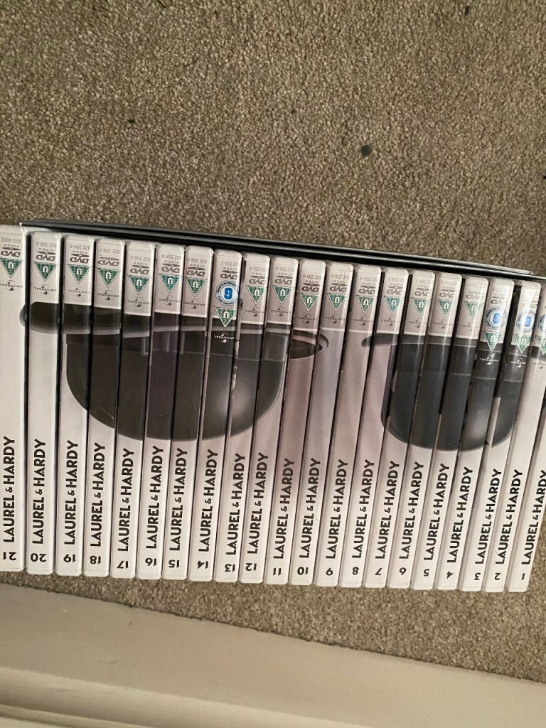 Laural and hardy full box set ‘ 