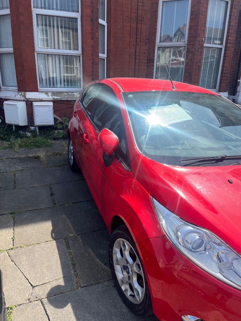 Ford, FIESTA, Hatchback, 2012, Manual, 1399 (cc), 5 doors