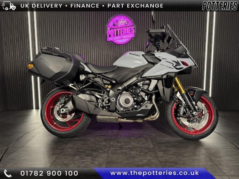 Suzuki GSX 1000 GX+ 2026 *Now with FREE Panniers!*
