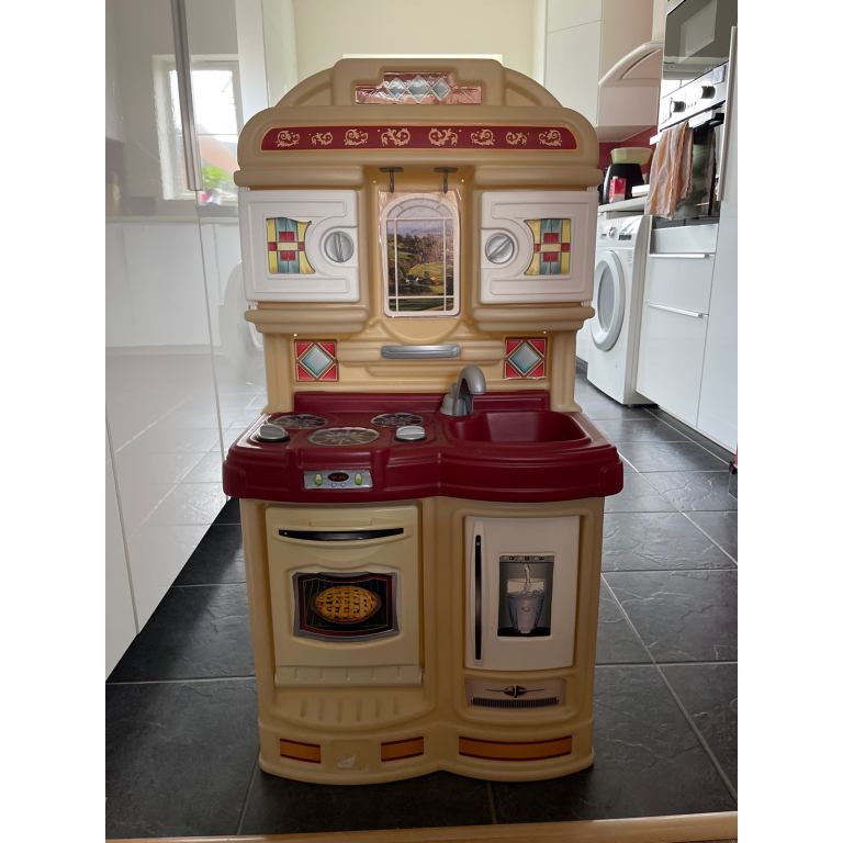 Children’s kitchen