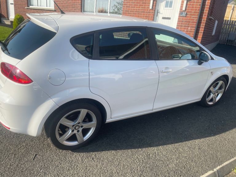 Seat, LEON, Hatchback, 2011, Manual, 1968 (cc), 5 doors