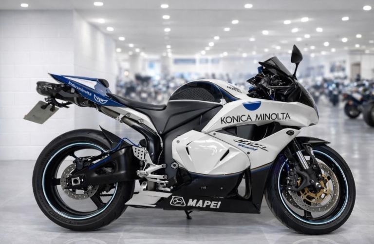 2010 - HONDA CBR600RR - KONICA MINOLTA - USED MOTORCYCLE - LOADS OF EXTRAS