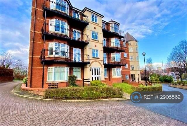 2 bedroom flat in Pennant Court, Wolverhampton, WV3 (2 bed) (#2905562)