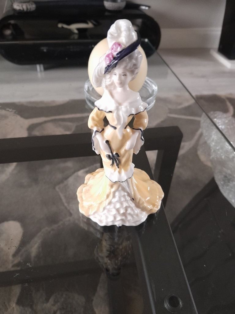 Coalport Lady Eliza 