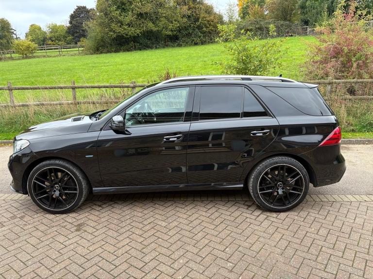 2017 Mercedes-Benz GLE GLE 500 e 4MATIC AMG Line Estate Petrol/electric Automatic