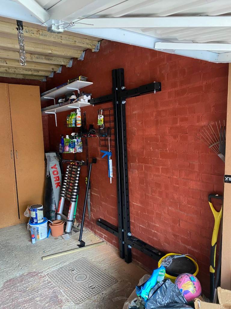 BLKBOX folding rack with pull up bar and dips extension