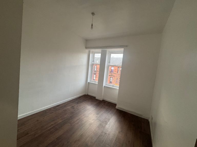 House swap Glasgow to London 