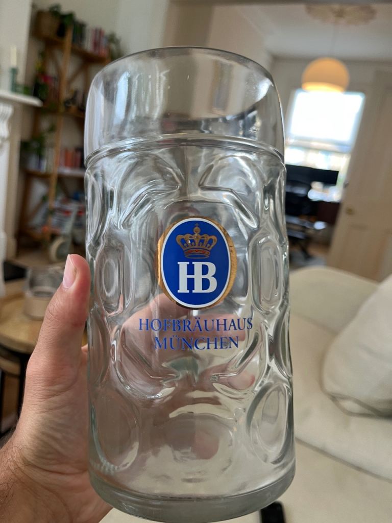 Hofbrauhaus stein glass (1L) Used but looks new Collection only