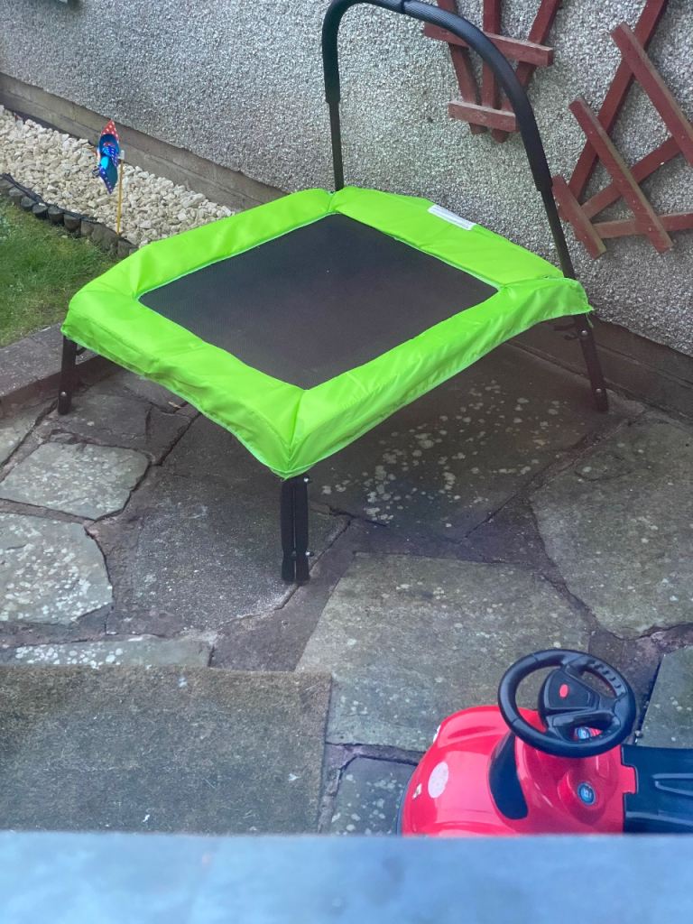 Kids trampoline 