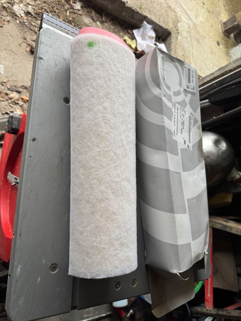Bmw e/60 /e61 air filter 