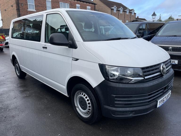 VOLKSWAGEN TRANSPORTER 2.0 TDI T30 BLUEMOTION 9 SEAT MINI BUS LWB EURO 6 2017