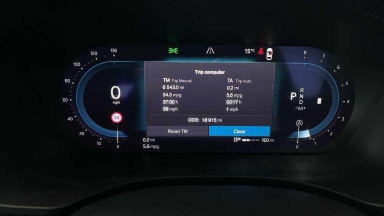 2022 Volvo XC60 Plus, B5 AWD mild hybrid, Petrol, Dark ESTATE Petrol/Electric Hybrid Automatic