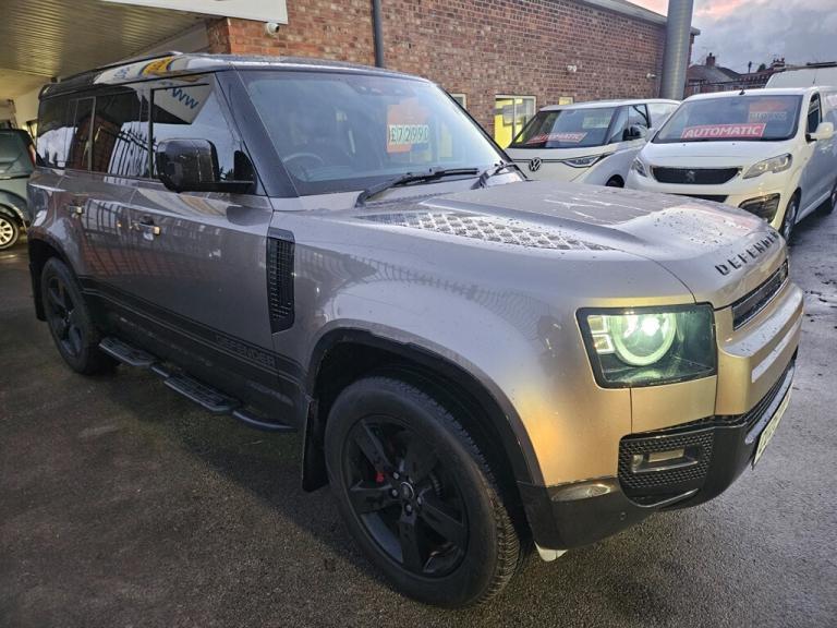 2025 Land Rover Defender 3.0 D250 X-Dynamic HSE 110 5dr Auto ESTATE DIESEL Automatic