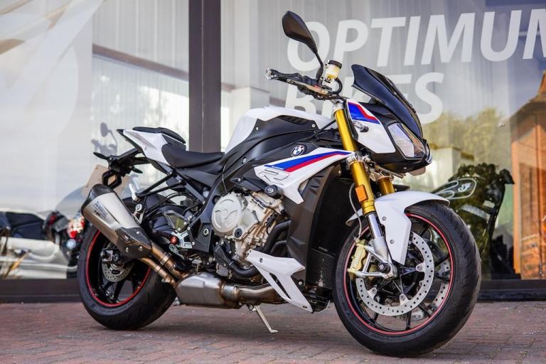 BMW S 1000 R SPORT ! HP EXTRAS ! AKRO ! STUNNING