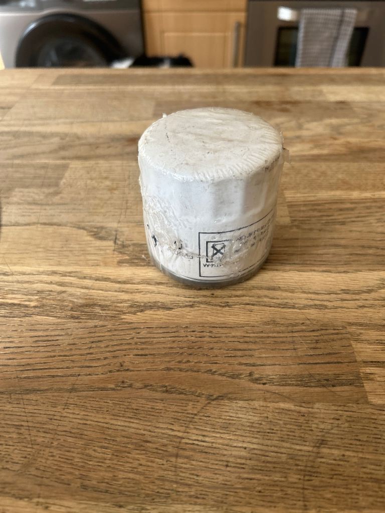 Ford Transit MK7 oil filter