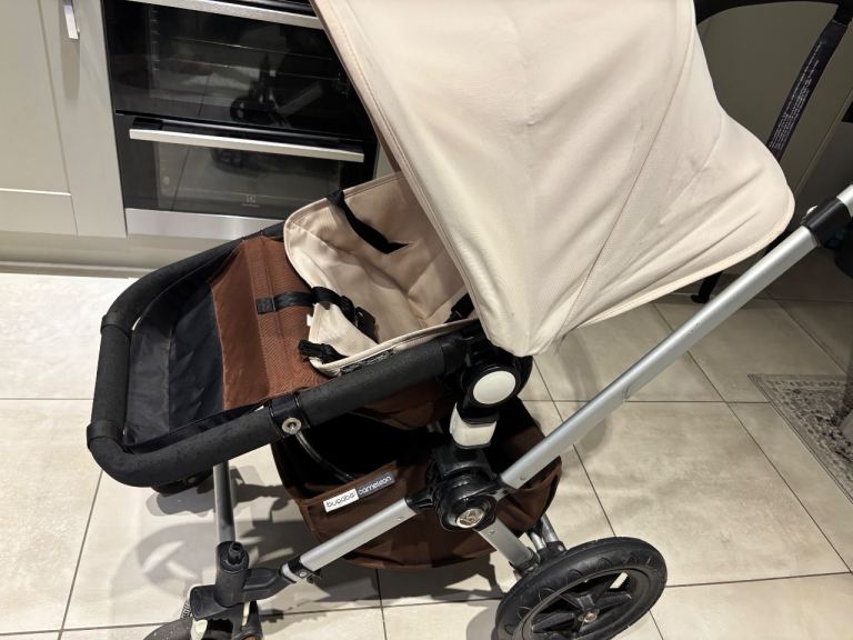 Pushchair Bugaboo chameleon £55 with out the buggy board 
