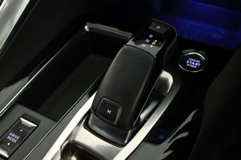 2022 Peugeot 5008 1.2 PureTech Allure Premium+ 5dr EAT8 HATCHBACK PETROL Automatic