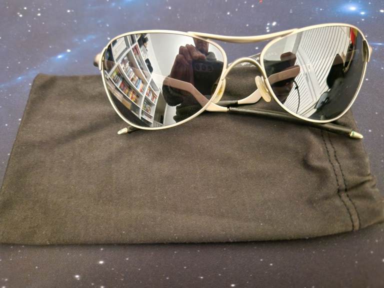 Oakley Warden sunglasses