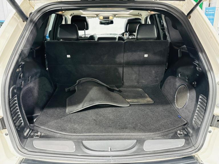 2012 Jeep Grand Cherokee 3.0 V6 CRD Overland Auto 4WD Euro 5 5dr ESTATE Diesel Automatic