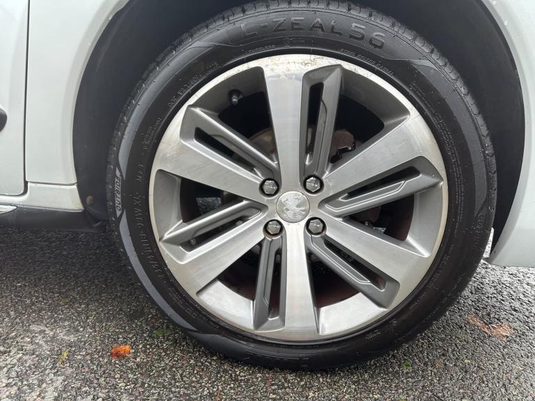 2014 Peugeot 3008 1.6 HDi Allure 5dr HATCHBACK Diesel Manual