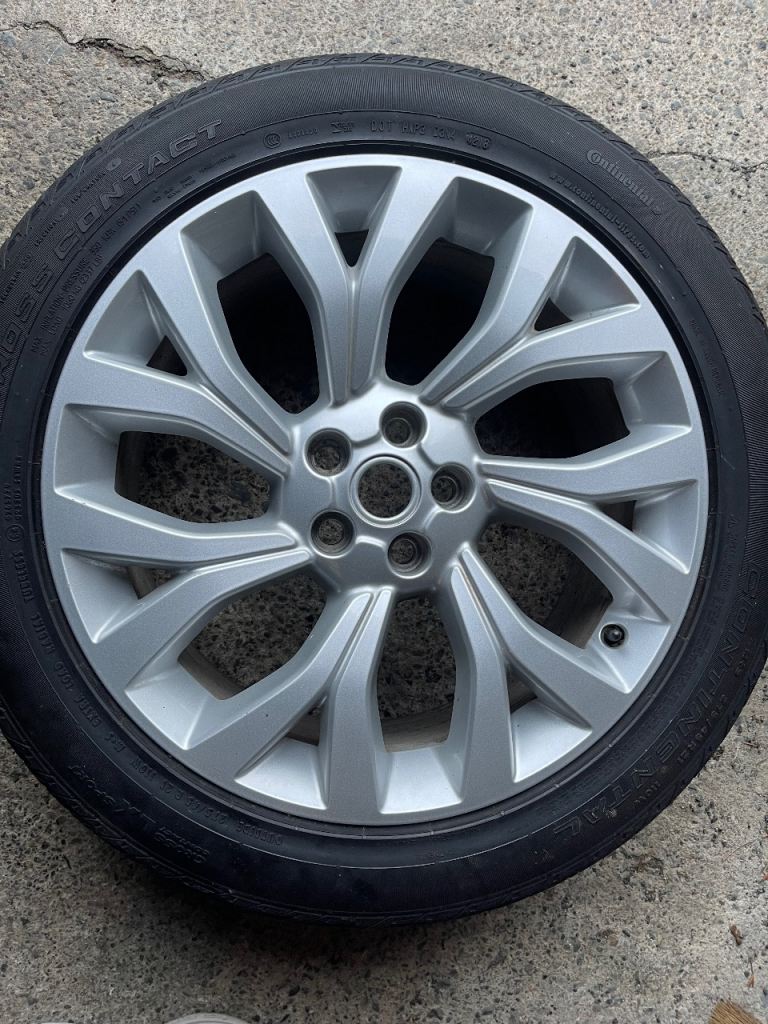 Range Rover Vogue 21 inch Wheels 