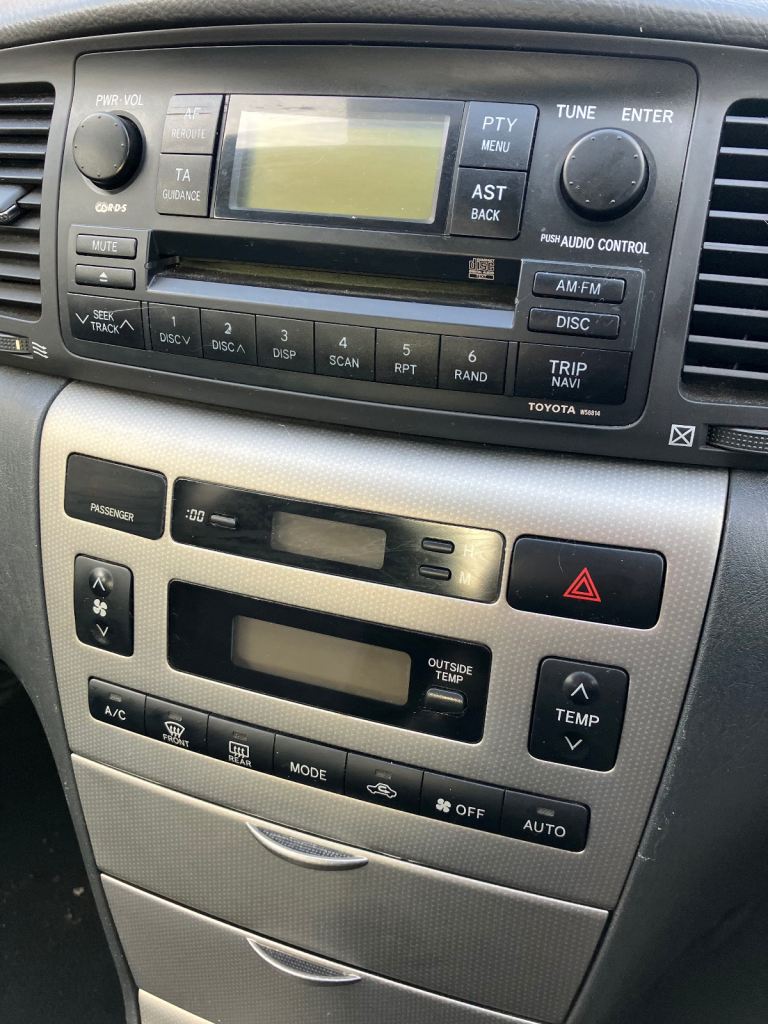 Toyota, COROLLA, Hatchback, 2006, Manual, 1598 (cc), 5 doors