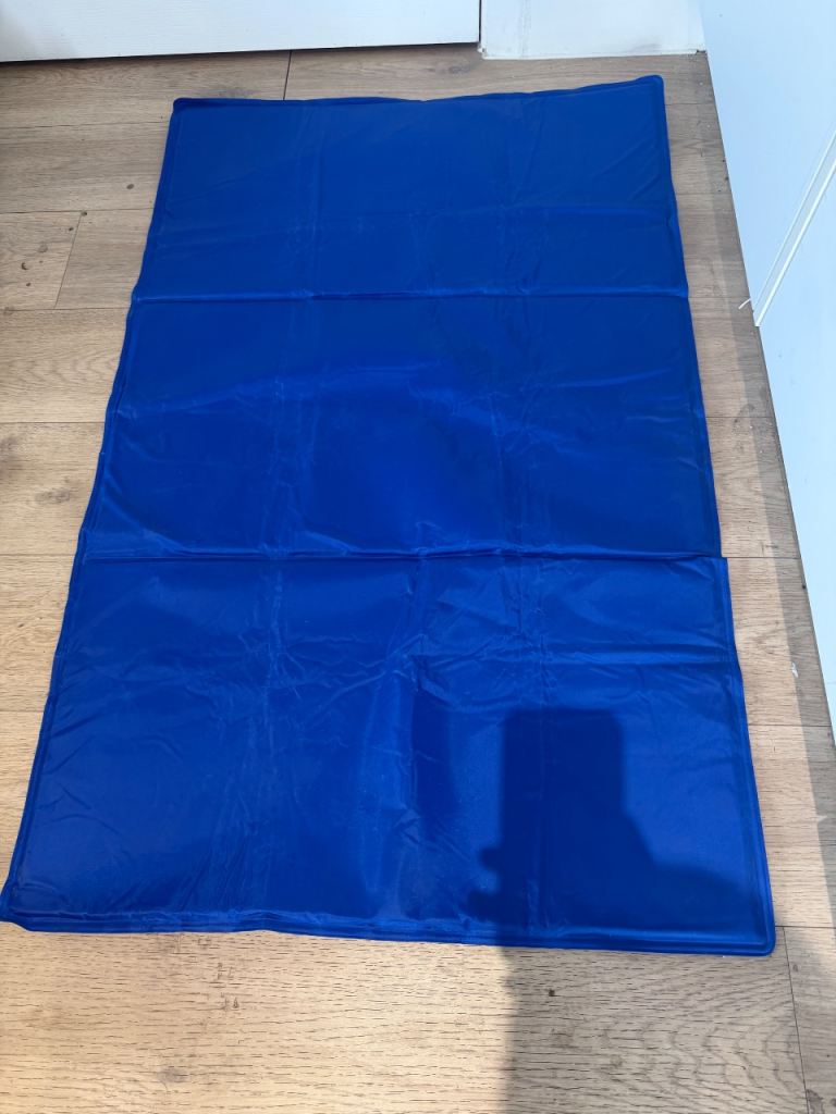 Fantastic used medium pet cooling mat
