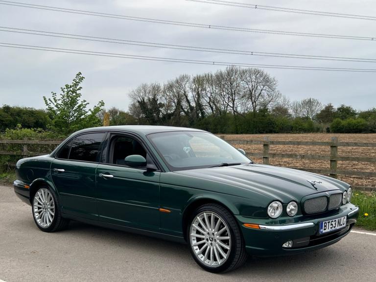 JAGUAR XJ SERIES XJ6 3.0 V6 Sport 4dr Auto | Racing Green | 20inch Sepang Alloys