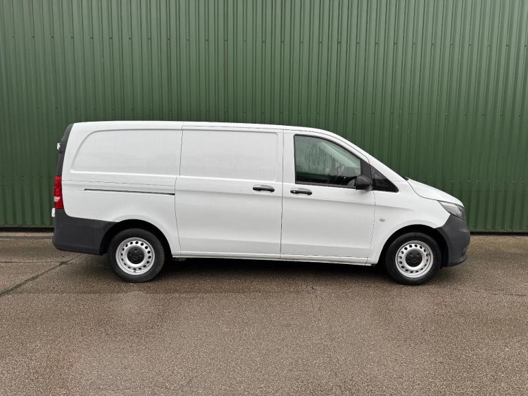 Mercedes-Benz Vito 114 Progressive Auto 2021 91k One Owner FSH Euro 6 L2H1
