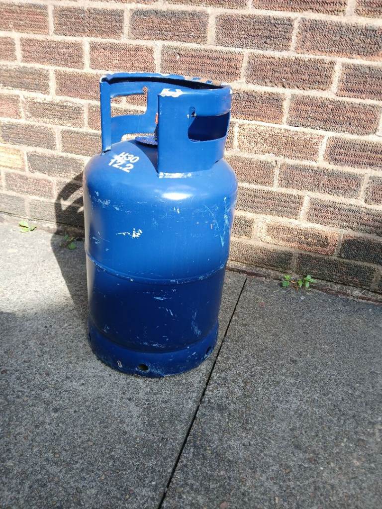Full gas cylinder 