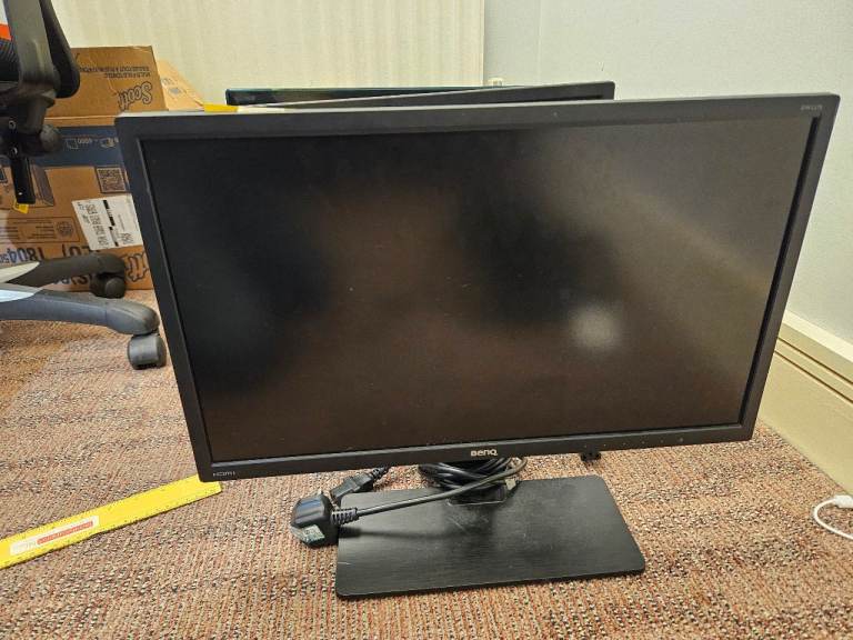 BenQ Computer Monitor - Good Condition