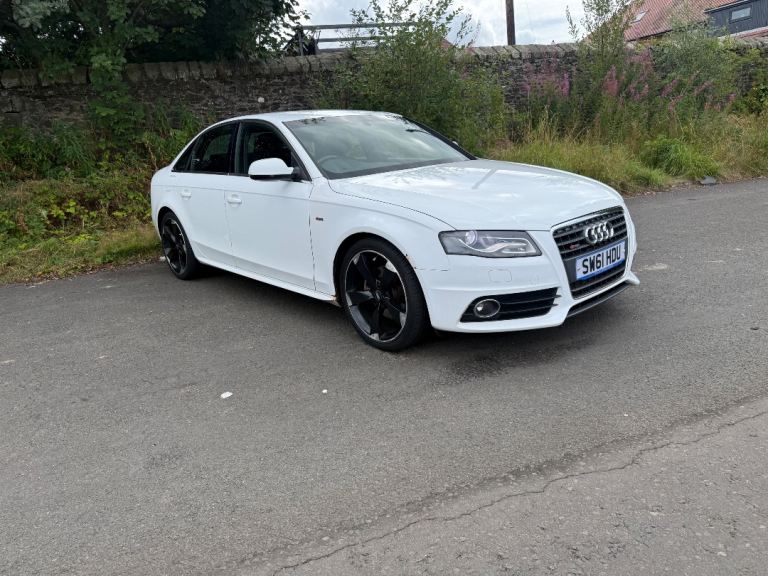 Audi, A4, Saloon, 2012, Manual, 1968 (cc), 4 doors