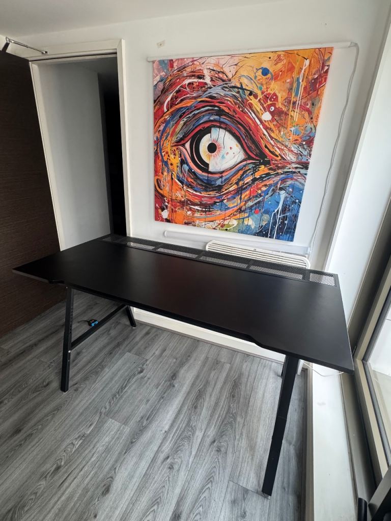 IKEA UTESPELARE Gaming Desk Black RRP £129 YouTube @ant_shotit