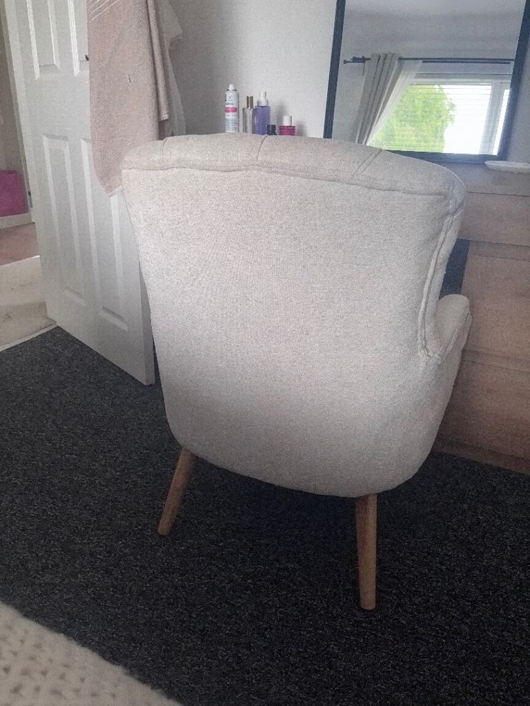 Great condition - Arm Chair 