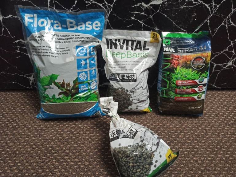 Aquarium soil gravel