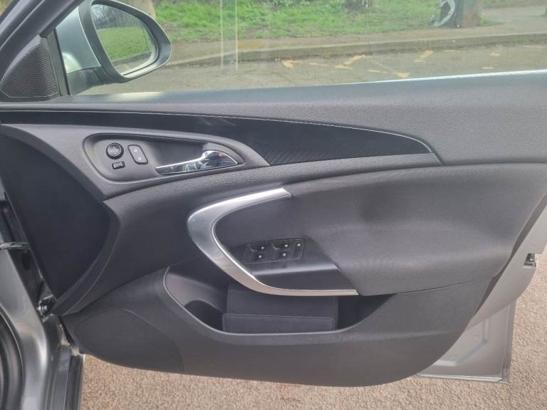 vauxhall insignia SRi VX line 2.0 cdti