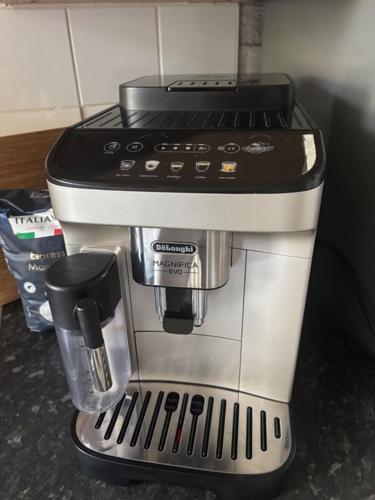 De’Longhi Magnifica Evo ECAM290.61.SB 