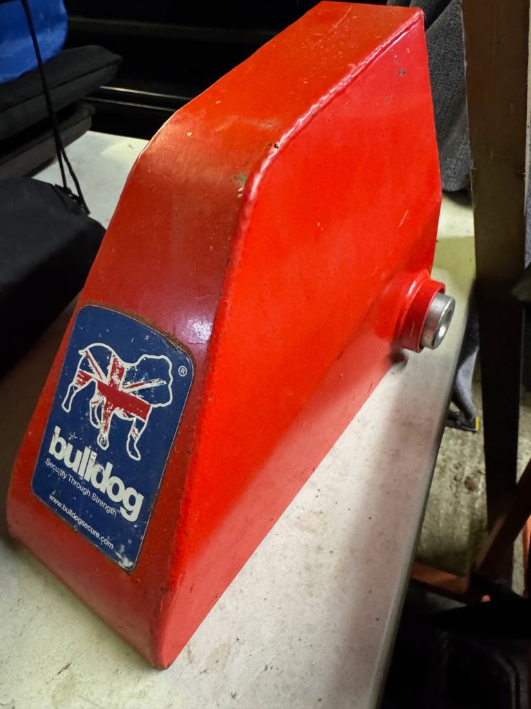 Bulldog AA Hitch Lock for caravan or trailer