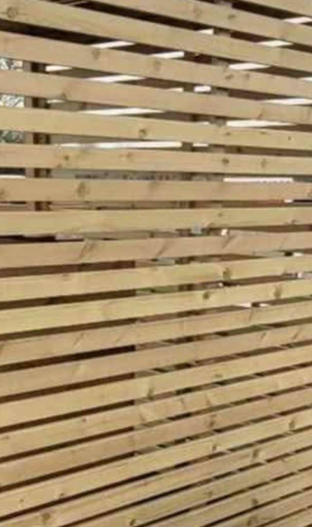 New Wooden timber lats 